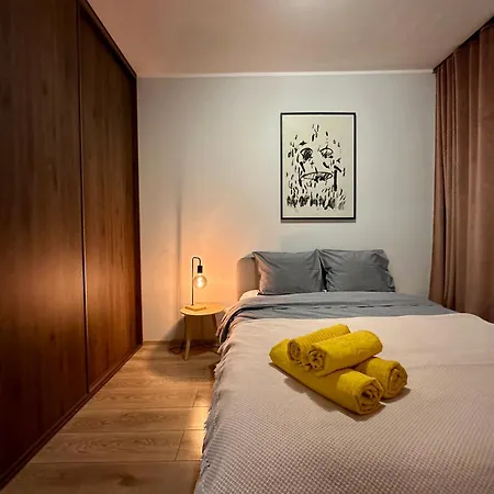 Apartment Momoapart - Downtown Tram Depot *