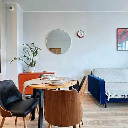 Momoapart - Downtown Tram Depot Apartment *