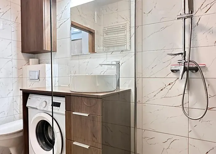 Momoapart - Downtown Tram Depot 아파트 브로츠와프