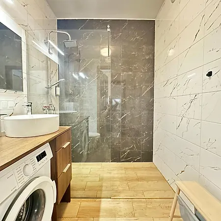 Momo Kręta Apartament *