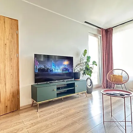 Momoapart - Downtown Tram Depot Apartament *