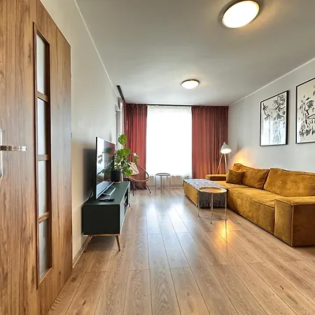 Momoapart - Downtown Tram Depot Appartement