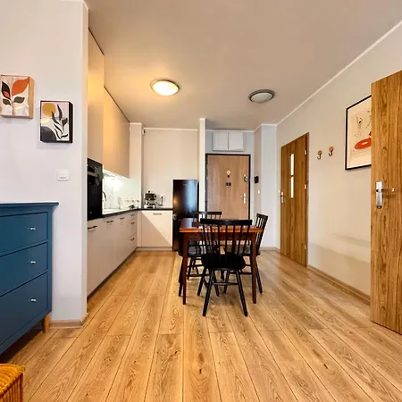 Momoapart - Downtown Tram Depot Apartament *