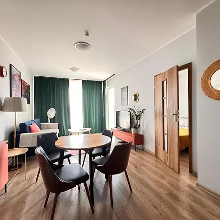 Apartament Momoapart - Downtown Tram Depot