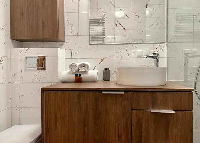 Momoapart - Downtown Tram Depot Apartment Breslau